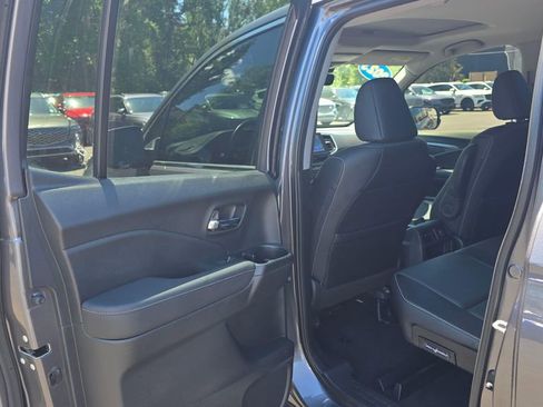 Used 2023 Honda Ridgeline RTL image 15