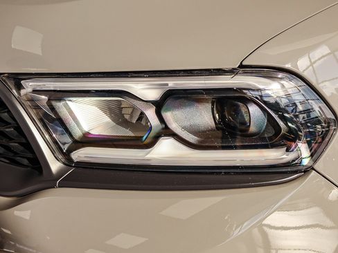 Used 2022 Dodge Durango SRT w/ Premium Interior Group image 25