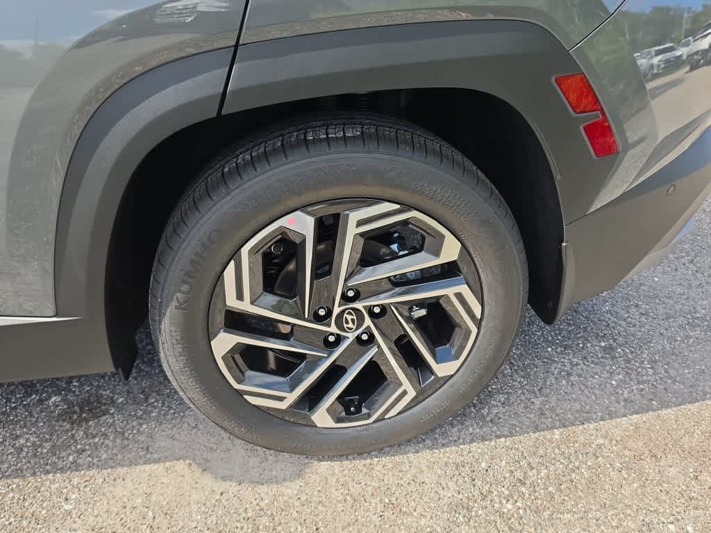 New 2026 Hyundai Tucson Limited FWD image 14