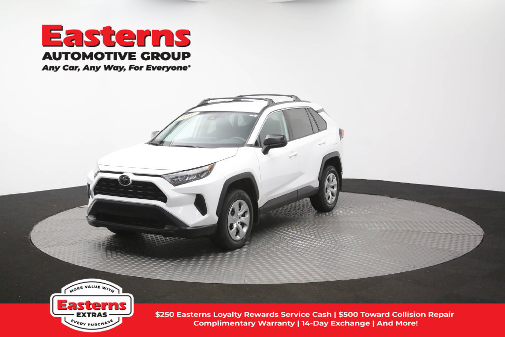 Used 2021 Toyota RAV4 LE AWD/4WD image 55