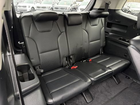 Used 2024 Kia Telluride SX Prestige image 15