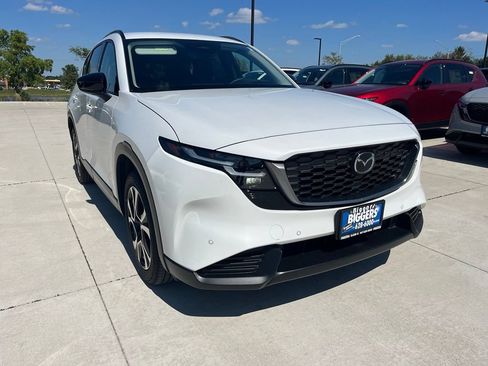 Certified 2026 MAZDA CX-5 Preferred AWD/4WD image 2