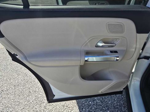 Certified 2025 Mercedes-Benz GLB 250 GLB 250 image 22