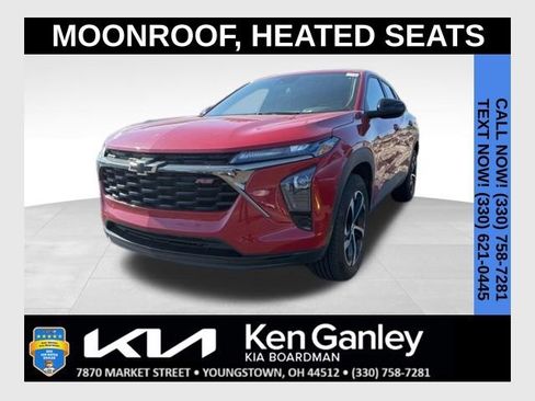 Used 2026 Chevrolet Trax RS w/ Sunroof Package FWD image 1