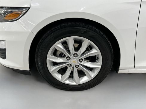 Used 2025 Chevrolet Malibu LT image 30