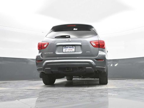 Used 2020 Nissan Pathfinder S image 41