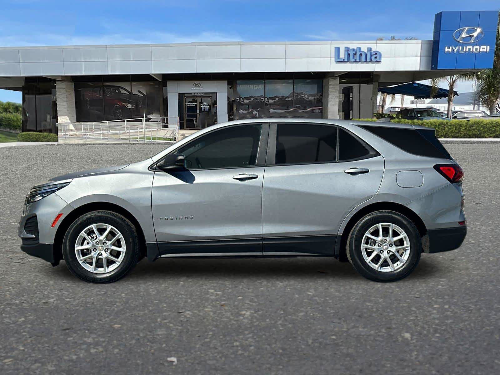 Used 2023 Chevrolet Equinox LS w/ LPO, Floor Liner Package FWD image 6