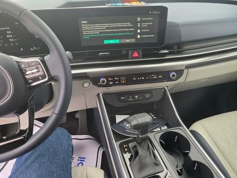 New 2026 Kia Carnival SX FWD image 2