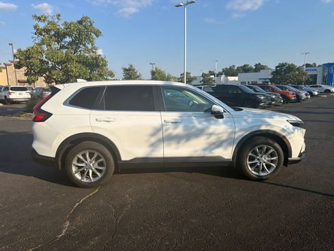 Used 2024 Honda CR-V EX-L image 17