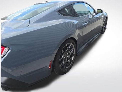 Used 2024 Ford Mustang GT image 5