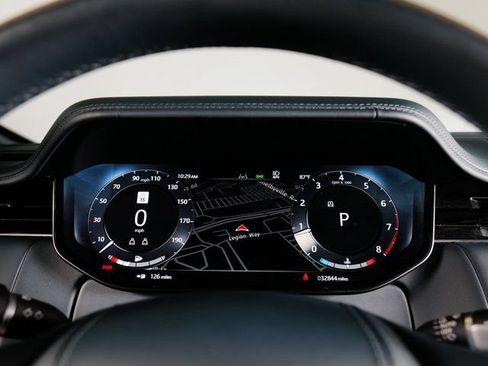 Certified 2024 Land Rover Range Rover SV AWD/4WD image 18