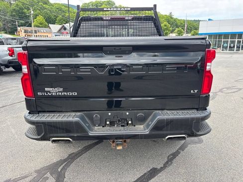 Used 2021 Chevrolet Silverado 1500 LT Trail Boss w/ Convenience Package II AWD/4WD image 4