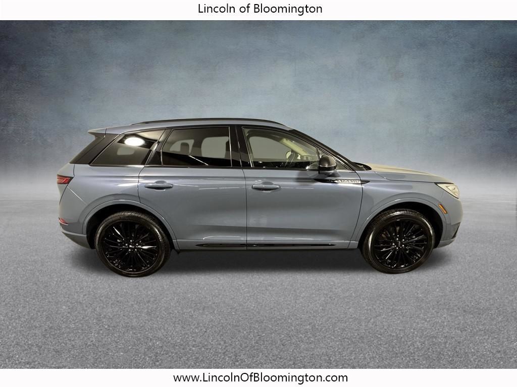 New 2025 Lincoln Corsair Grand Touring w/ Equipment Group 302A AWD/4WD image 8