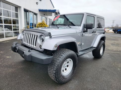 Used 2013 Jeep Wrangler Sahara w/ Dual Top Group image 5