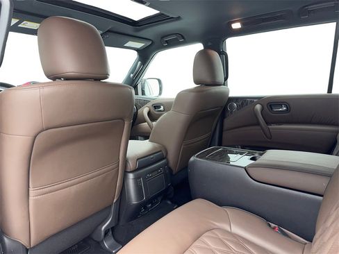 Used 2024 Nissan Armada Platinum w/ Captain's Chairs Package image 39