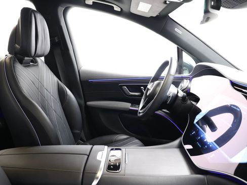 Used 2023 Mercedes-Benz EQS 580 4MATIC SUV image 92