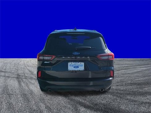 Certified 2024 Ford Escape ST-Line image 5