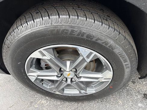 Used 2024 Chevrolet Blazer LT w/ LPO, Floor Liner Package FWD image 10