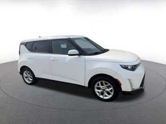 Used 2025 Kia Soul LX w/ LX Technology Package video 2