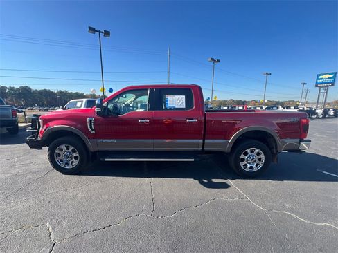 Used 2021 Ford F250 Lariat w/ Lariat Ultimate Package image 9