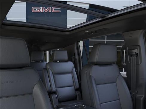 New 2026 GMC Yukon XL Denali w/ Sun & Power Step Package AWD/4WD image 24