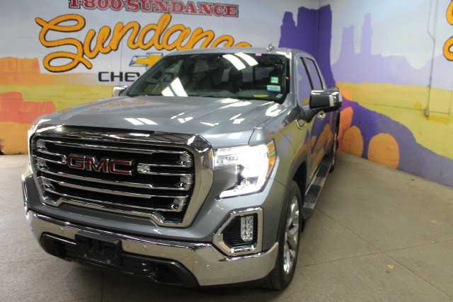 Used 2019 GMC Sierra 1500 SLT w/ SLT Premium Plus Package AWD/4WD image 4