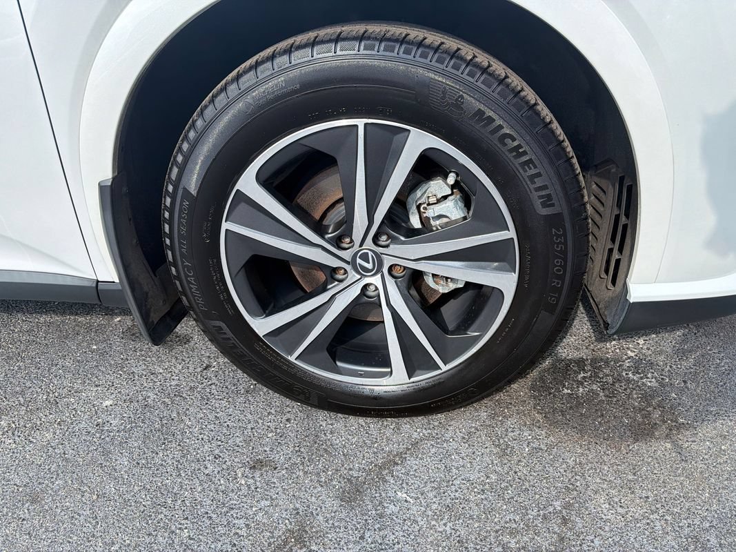 Used 2024 Lexus RX 350 Premium w/ Accessory Package (Z1) AWD/4WD image 14