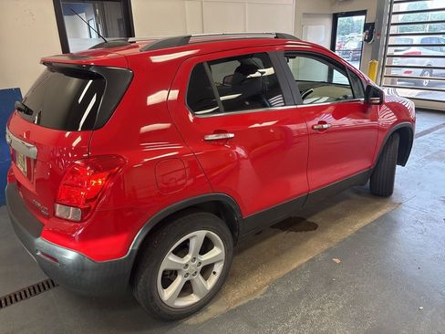 Used 2015 Chevrolet Trax LTZ AWD/4WD image 9
