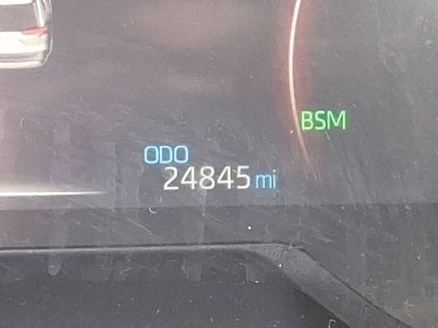 Used 2023 Toyota RAV4 XLE Premium image 21