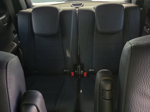 New 2026 Mercedes-Benz GLS 580 4MATIC image 10