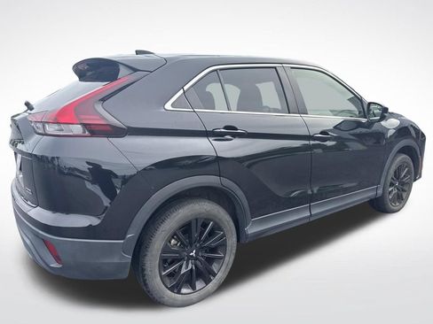 Used 2023 Mitsubishi Eclipse Cross LE AWD/4WD image 4