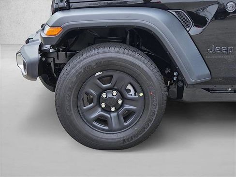 New 2026 Jeep Gladiator Sport image 10