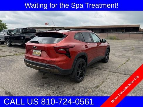 Certified 2024 Chevrolet Trax ACTIV FWD image 3