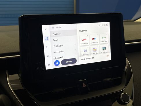 Used 2024 Toyota Corolla LE image 17