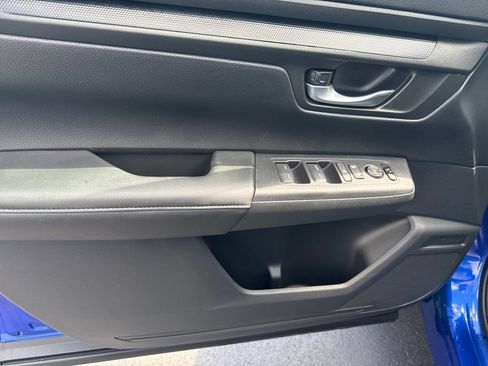 Used 2024 Honda CR-V EX image 9