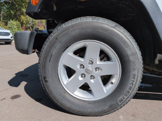 Used 2018 Jeep Wrangler Unlimited Sport AWD/4WD image 10