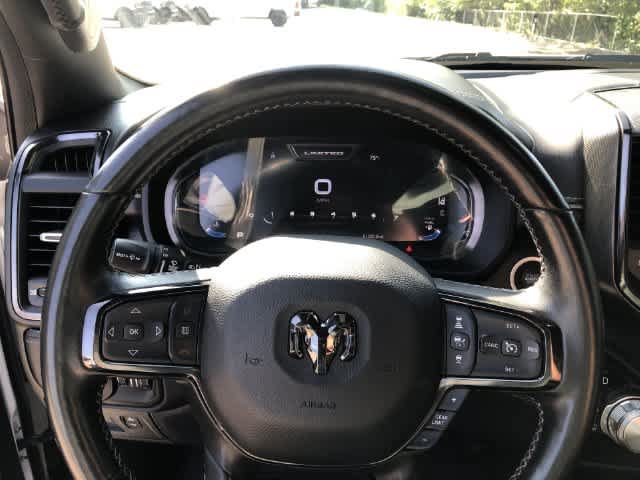 Used 2023 RAM 1500 Limited AWD/4WD image 19