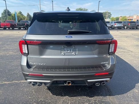 Used 2025 Ford Explorer Platinum w/ Ultimate Package image 7