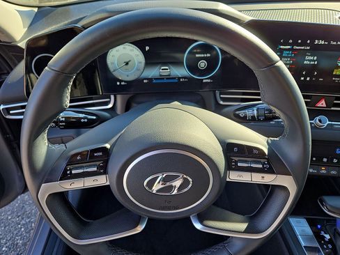 Certified 2023 Hyundai Elantra SEL w/ Convenience Package image 22