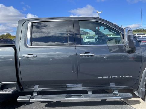 Used 2022 GMC Sierra 2500 Denali image 26