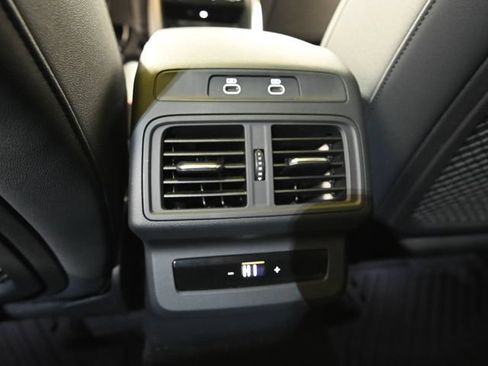 Used 2025 Audi Q5 Premium Plus w/ Premium Plus AWD/4WD image 32