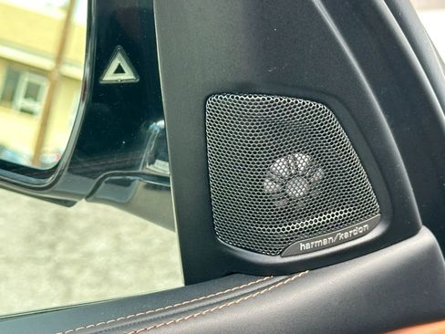 Used 2017 BMW X5 xDrive50i image 13