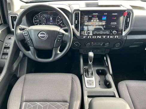 New 2026 Nissan Frontier SV w/ Tow Package AWD/4WD image 13