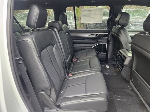 New 2026 Jeep Grand Wagoneer L Limited AWD/4WD image 16