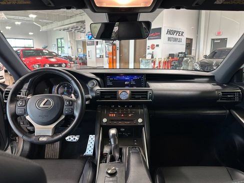 Used 2019 Lexus IS 350 F Sport w/ F Sport Package RWD image 16