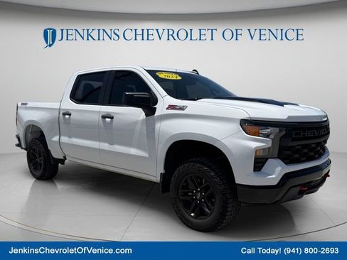 Used 2024 Chevrolet Silverado 1500 Custom Trail Boss AWD/4WD image 1