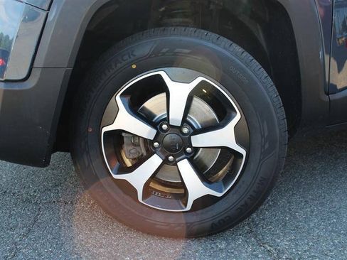 Used 2021 Jeep Renegade Trailhawk AWD/4WD image 9