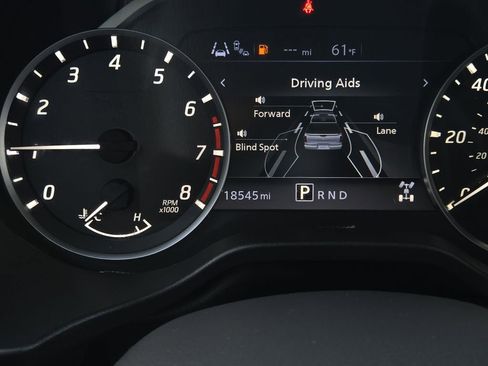 Used 2024 Nissan Titan SV w/ Accessory Utility Package image 18