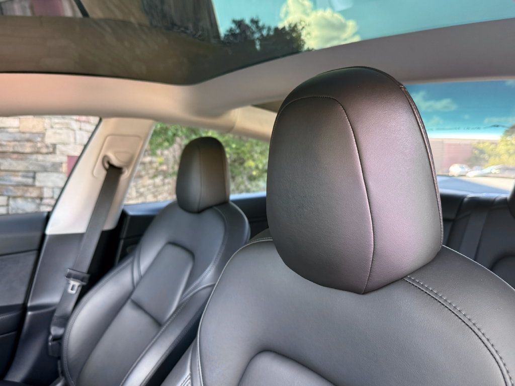Used 2022 Tesla Model 3 Performance AWD/4WD image 20
