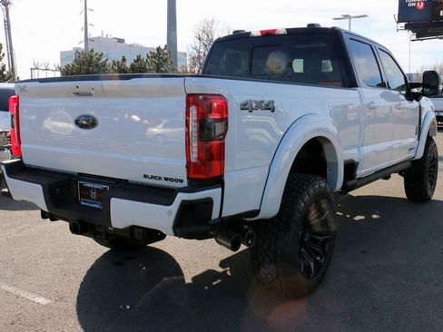 New 2026 Ford F250 Lariat w/ Black Appearance Package image 5